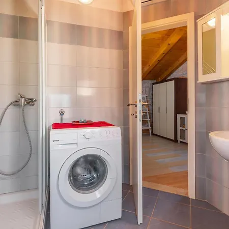 Manovel Feriehus Višnjan